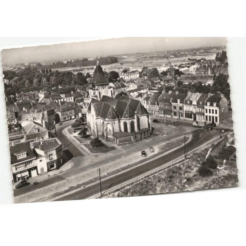 MARCQ-en-BAROEUL: l'église saint-vincent vue aérienne 10X15 - très bon état