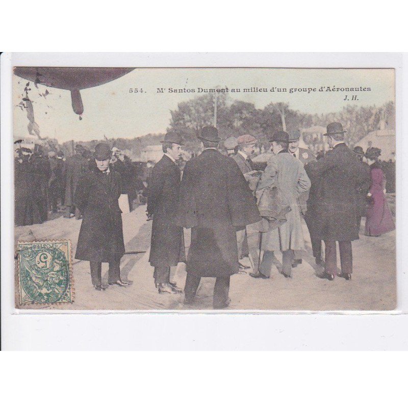 PARIS: Mr. Santos Dumont au milieu d'un groupe d'aéronautes, aviation, ballon rond - très bon état
