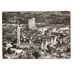 LILLE: l'hôtel de ville, le beffroi, cité administrative vue aérienne 10X15 - très bon état