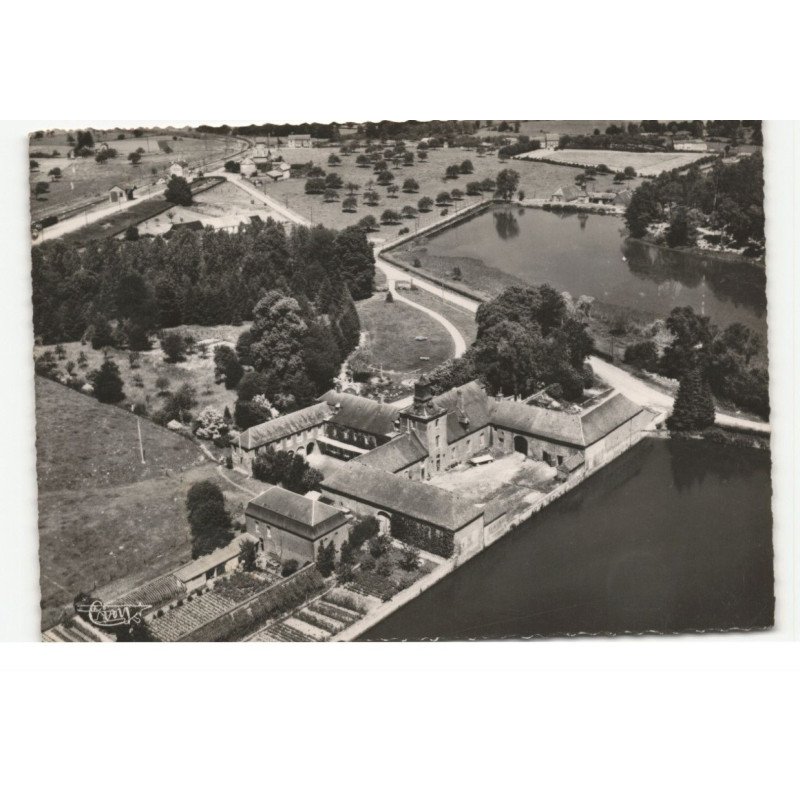 LIESSIES: château de la motte vue aérienne 10X15 - très bon état