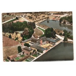 LIESSIES: château de la motte vue aérienne 10X15 - très bon état