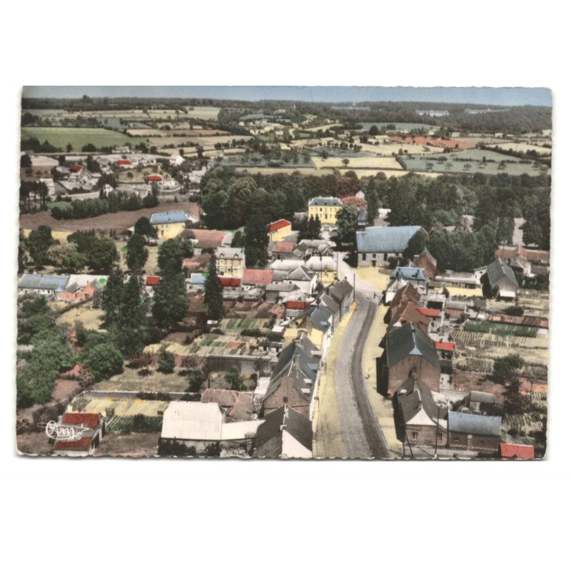 LIESSIES: vue générale vue aérienne 10X15 - très bon état