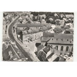 LANDRECIES: avenue foch vue aérienne 10X15 - très bon état