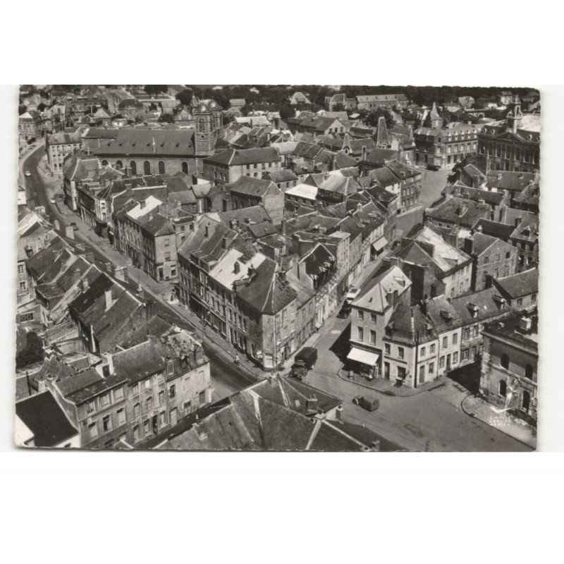 LANDRECIES: la grand' rue vue aérienne 10X15 - très bon état