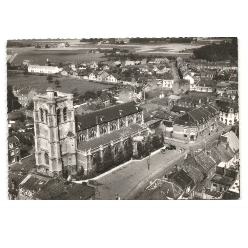 LOMME: l'église N-D. de la visitation vue aérienne 10X15 - très bon état