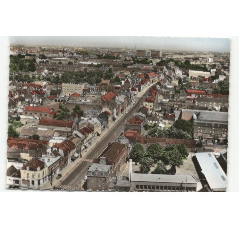LOOS: rue du maréchal foch vue aérienne 10X15 - très bon état