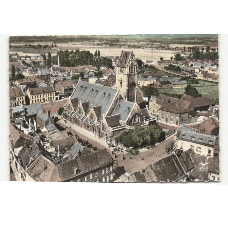 LINSELLES: église notre-dame vue aérienne 10X15 - très bon état