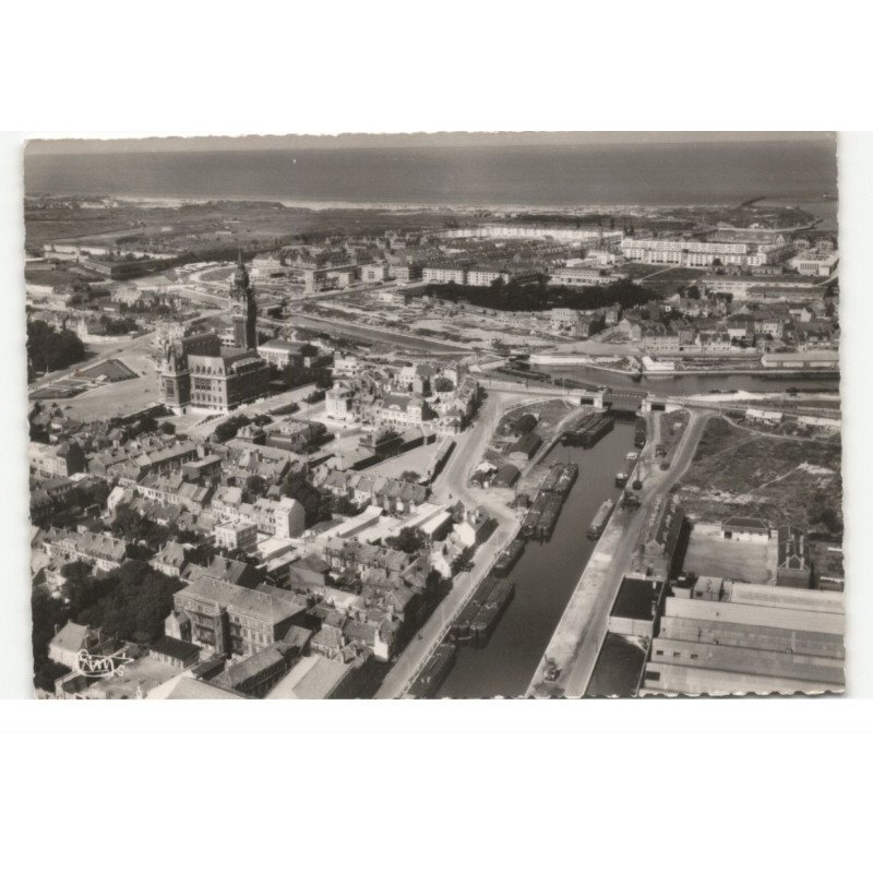 CALAIS: vue aérienne 10X15 - très bon état