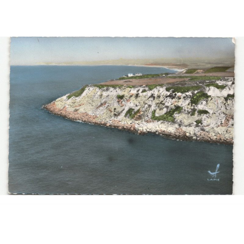 LE CAP GRIS-NEZ: le point le plus proche de l'angleterre vue aérienne 10X15 - très bon état