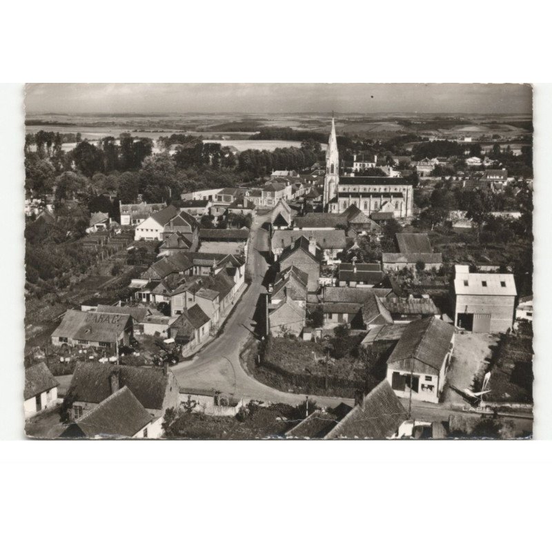 CAMPAGNE-les-HESDIN: le centre vue aérienne 10X15 - très bon état