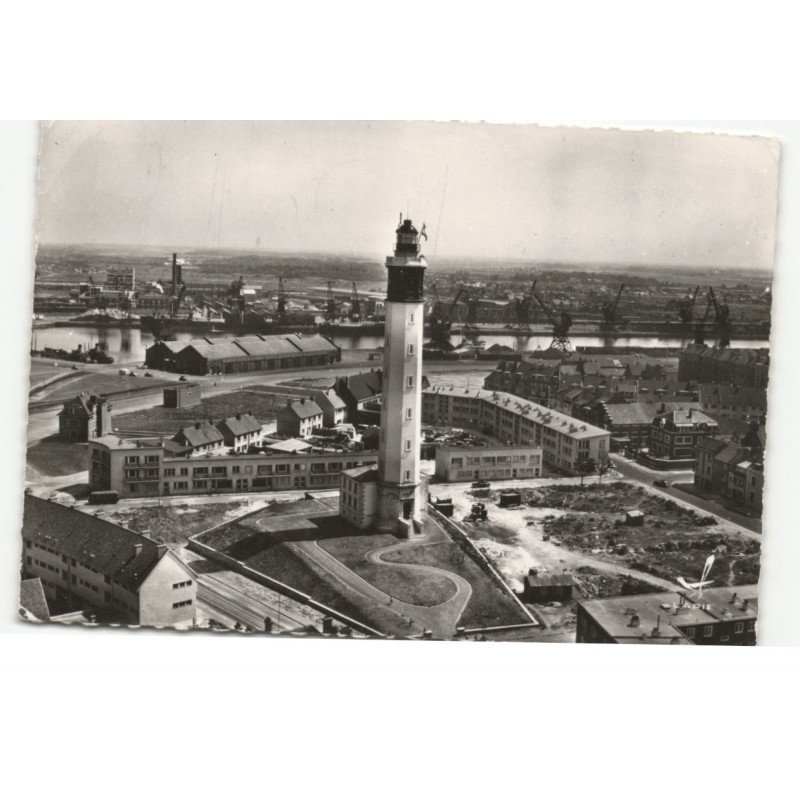 CALAIS: le phare vue aérienne 10X15 - très bon état