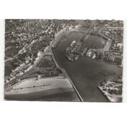 BOULOGNE-sur-MER: le port la plage le casino vue aérienne 10X15 - très bon état