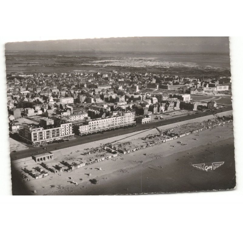 BERCK-PLAGE: la plage et le front de mer avec les nouveaux immeubles vue aérienne 10X15 - très bon état