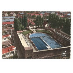 BRUAY-en-ARTOIS: la piscine vue aérienne 10X15 - très bon état