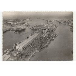 BOULOGNE-sur-MER: la gare maritime vue aérienne 10X15 - très bon état
