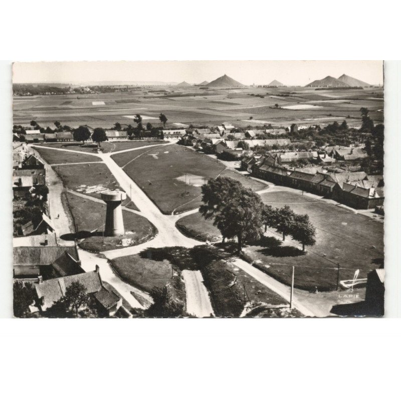 BURBURE: la place du rietz vue aérienne 10X15 - très bon état