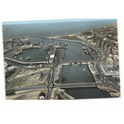 BOULOGNE-sur-MER: le port vue aérienne 10X15 - très bon état