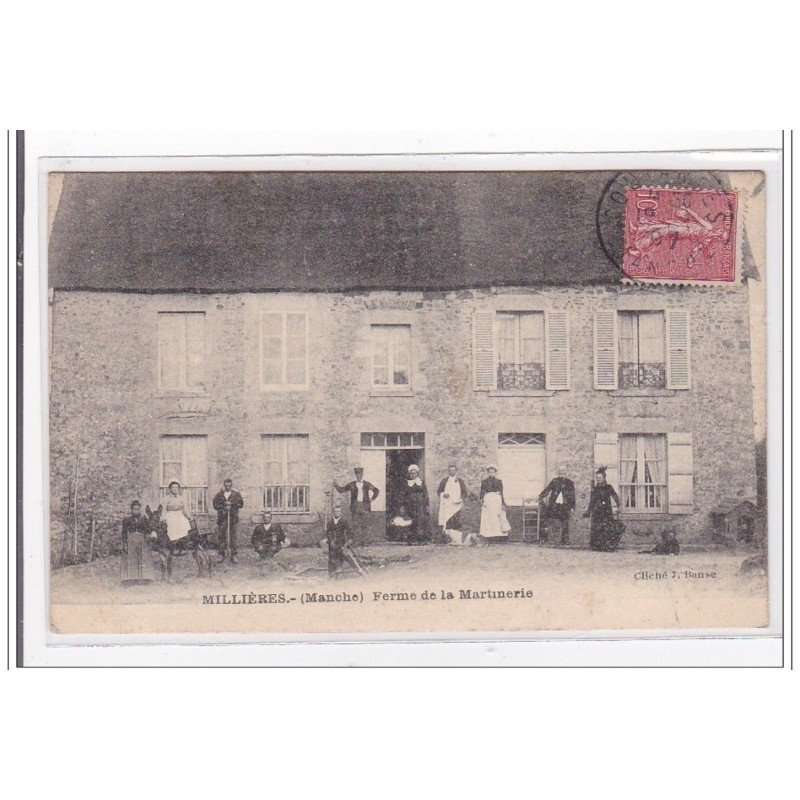 MILLIERES : ferme de la martinerie - tres bon etat