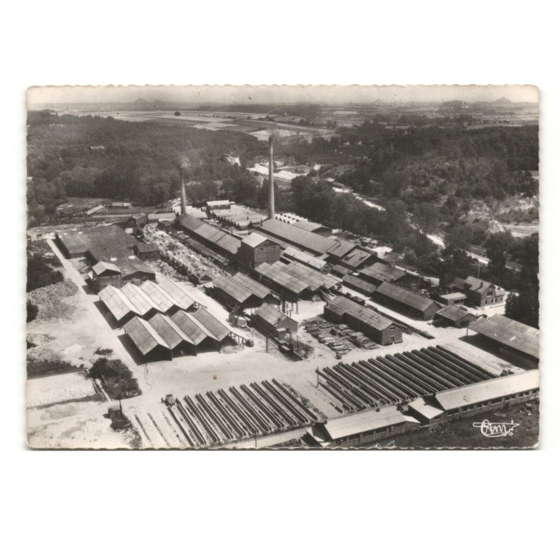 BEUGIN - LA COMTE: l'usine céramique vue aérienne 10X15  - très bon état