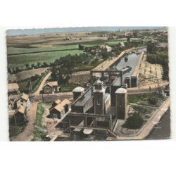 ARQUES: l'ascenseur des fontinetle construit en 1887 hauteur de la chute d'eau 13m vue aérienne 10X15  - très bon état