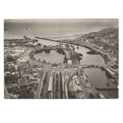BOULOGNE-sur-MER: la gare centrale et le port vue aérienne 10X15  - très bon état