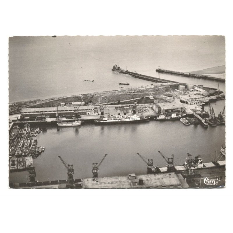 BOULOGNE-sur-MER: bassin loubet le "dinard" à quai vue aérienne 10X15  - très bon état
