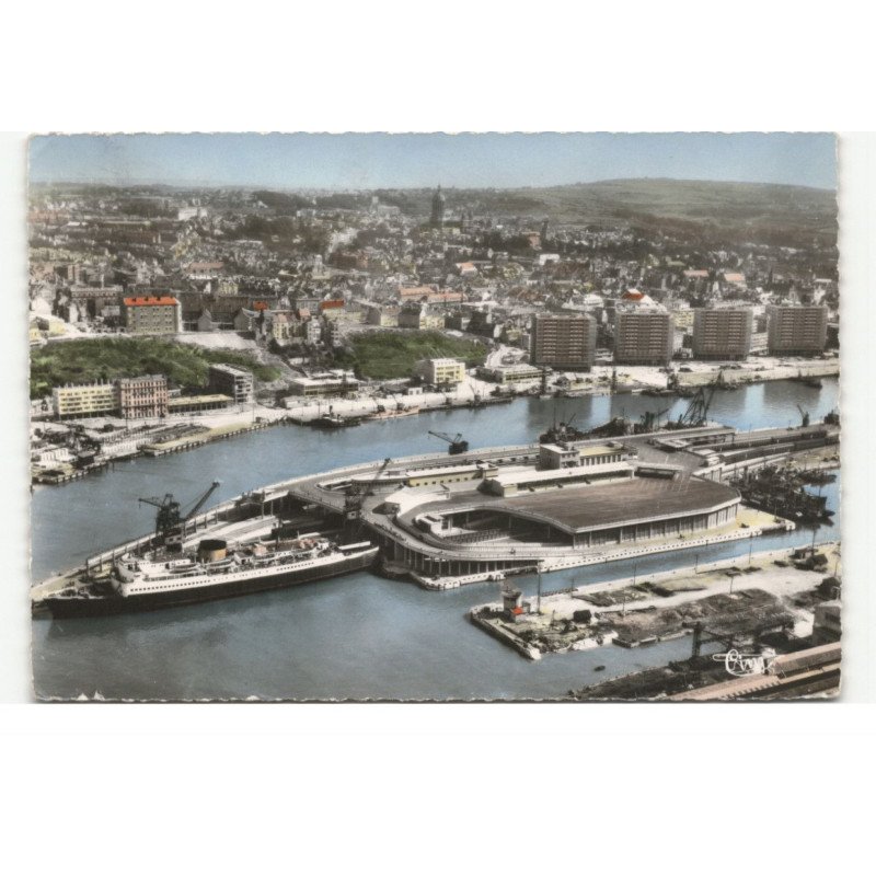 BOULOGNE-sur-MER: la gare maritime vue aérienne 10X15  - très bon état
