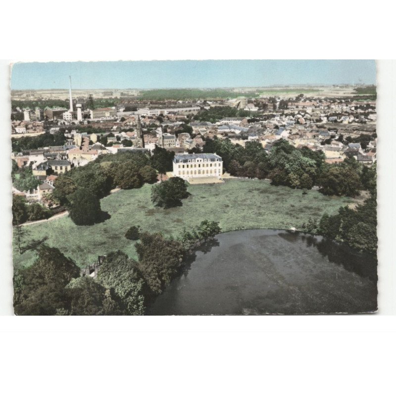OIGNIES: parc du château vue générale du groupe minier vue aérienne 10X15  - très bon état