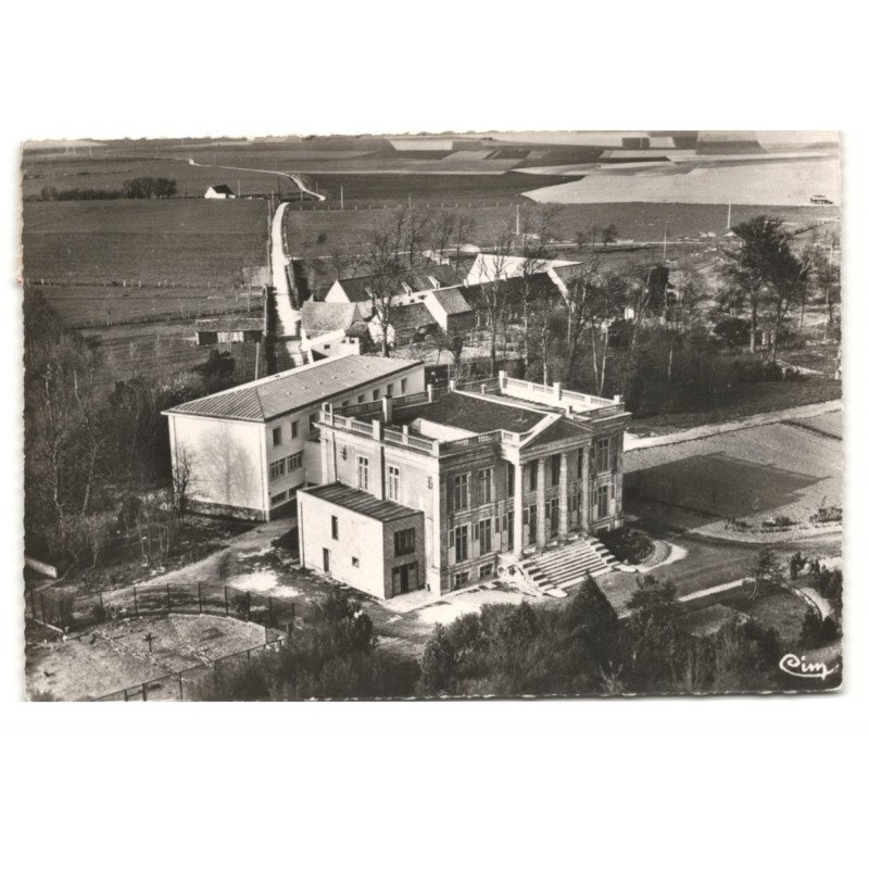 MARQUISE: maison maternelle départementale vue aérienne 10X15 - très bon état