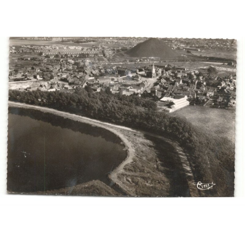 MONTIGNY-en-GOHELLE: le lac, vue générale, vue aérienne 10X15 - très bon état