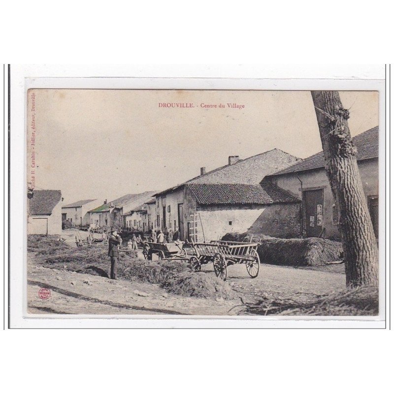 DROUVILLE : centre du village - tres bon etat