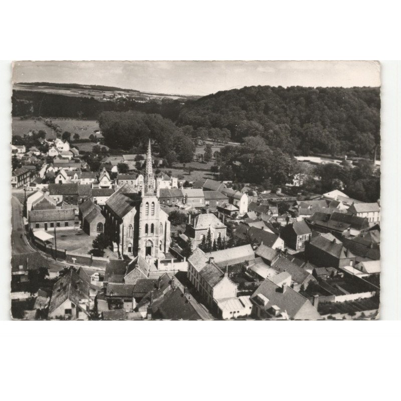 LUMBRES: l'église, le centre, vue aérienne 10X15 - très bon état