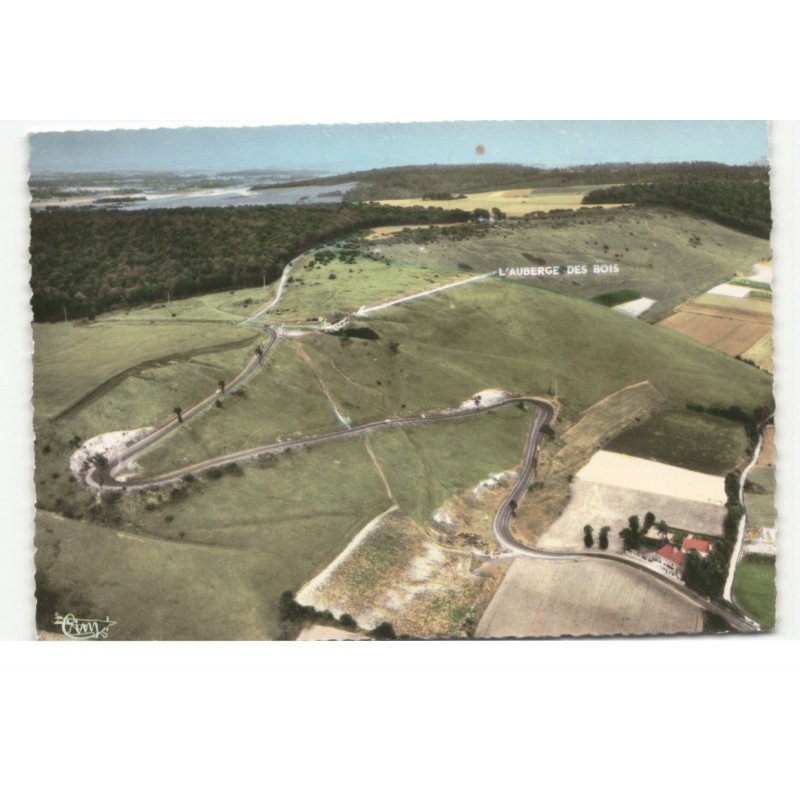 LICQUES: l'auberge des bois vue aérienne 10X15 - très bon état