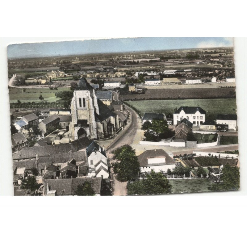 ISEBERGUES: vue aérienne 10X15 - état