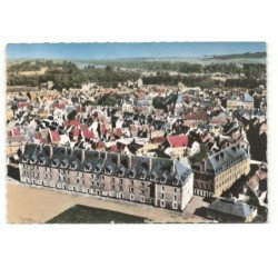 HESDIN: caserne tripier vue aérienne 10X15 - très bon état