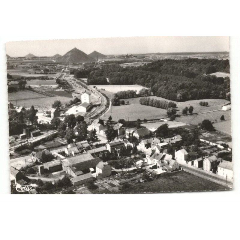 HOUDAIN: vue du quartier de la gare vue aérienne 10X15 - très bon état