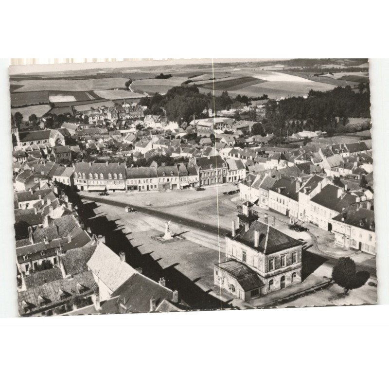 FRUGES: grand-place vue aérienne 10X15 - très bon état