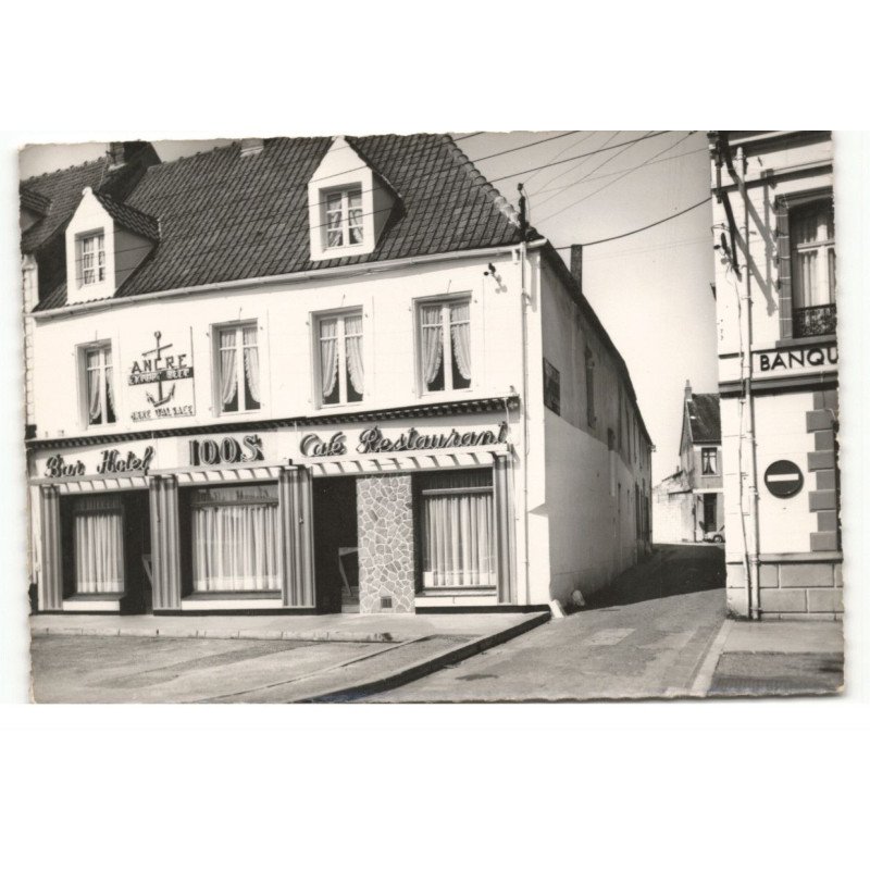 ETAPLES-sur-MER: hotel "100S", place général de gaule vue aérienne 10X15 - très bon état