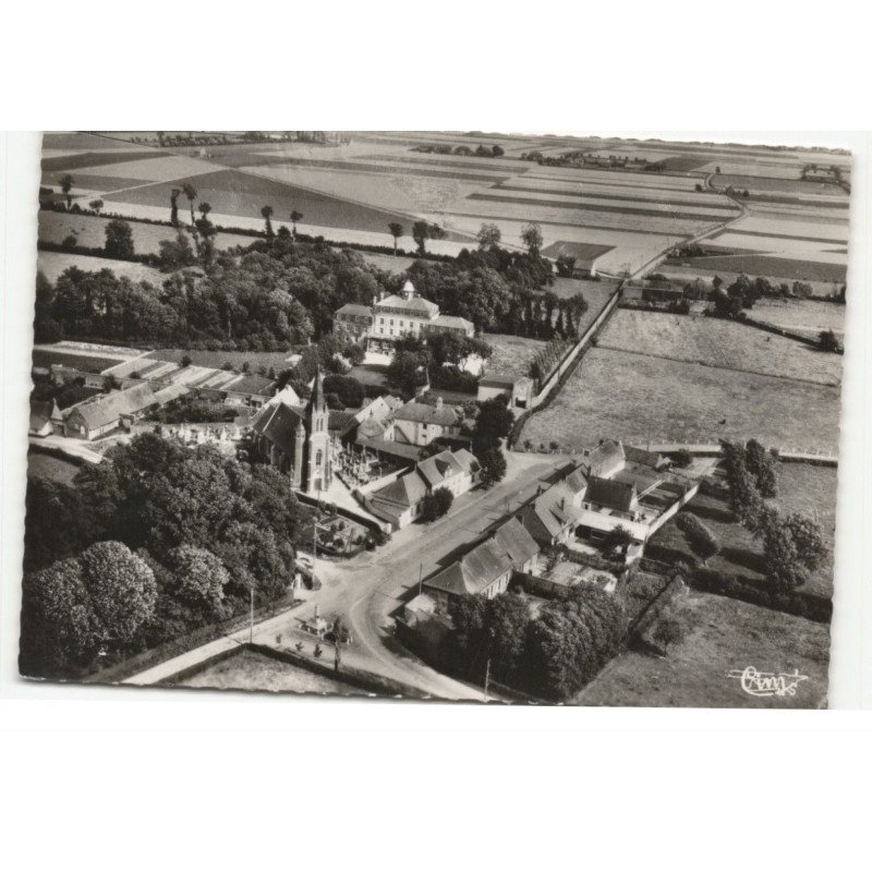 WARDRECQUES: le village vue aérienne 10X15 - très bon état