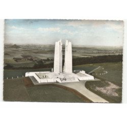 VIMY: le memorial canadien de vimy vue aérienne 10X15 - très bon état