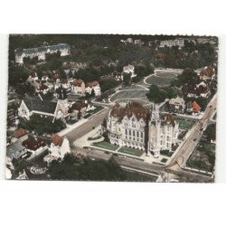 LE TOUQUET-paris-plage: l'hôtel de ville et l'église vue aérienne 10X15 - très bon état