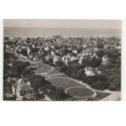 LE TOUQUET-PARIS-PLAGE: le jardin d'ypres vue aérienne 10X15 - très bon état