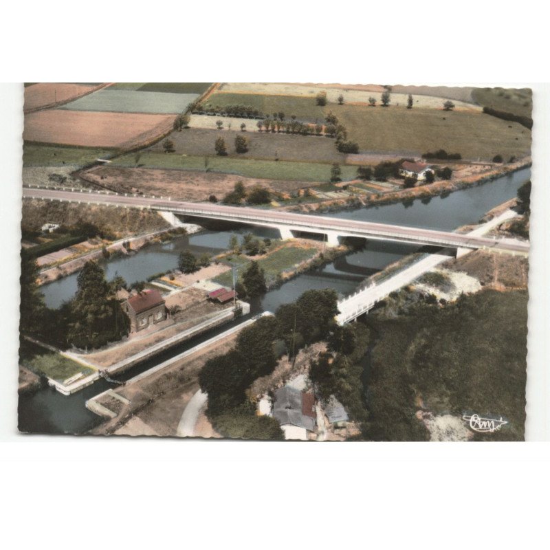 SAINT-VENANT: le pont sur la lys vue aérienne 10X15 - très bon état