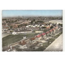 WERVICQ-SUD: l'école maternelle vue aérienne 10X15 - très bon état