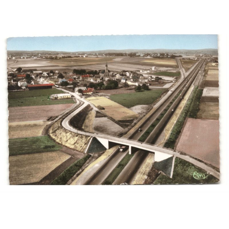 VENDEVILLE: pèlerinage sainte-rita, l'autoroute, le village vue aérienne 10X15 - très bon état