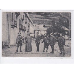 LA GRAVE: les guides de la grave - très bon état