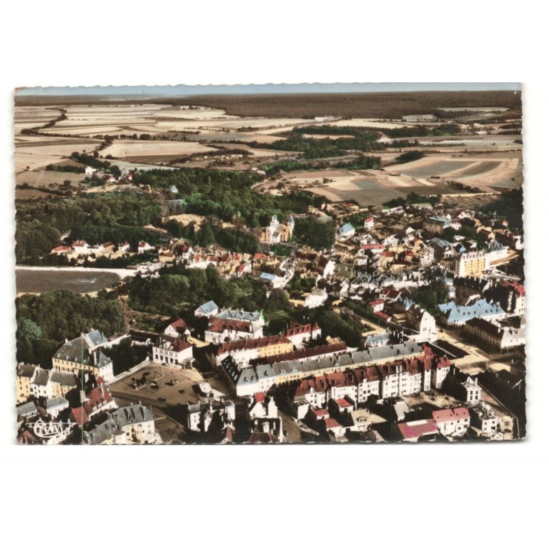 CHATILLON-sur-SEINE: vue aérienne 10X15 - très bon état