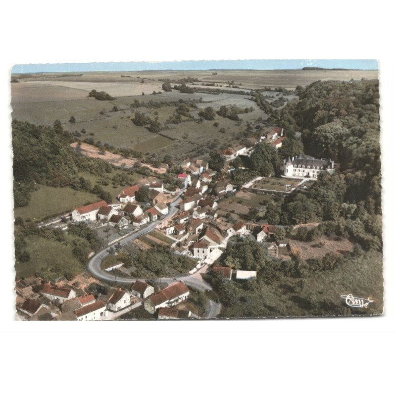 BUSSY-le-GRAND: la rue du château vue aérienne 10X15 - très bon état