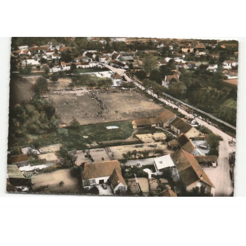 ARC-sur-TULLE: sur le stade vue aérienne 10X15 - très bon état