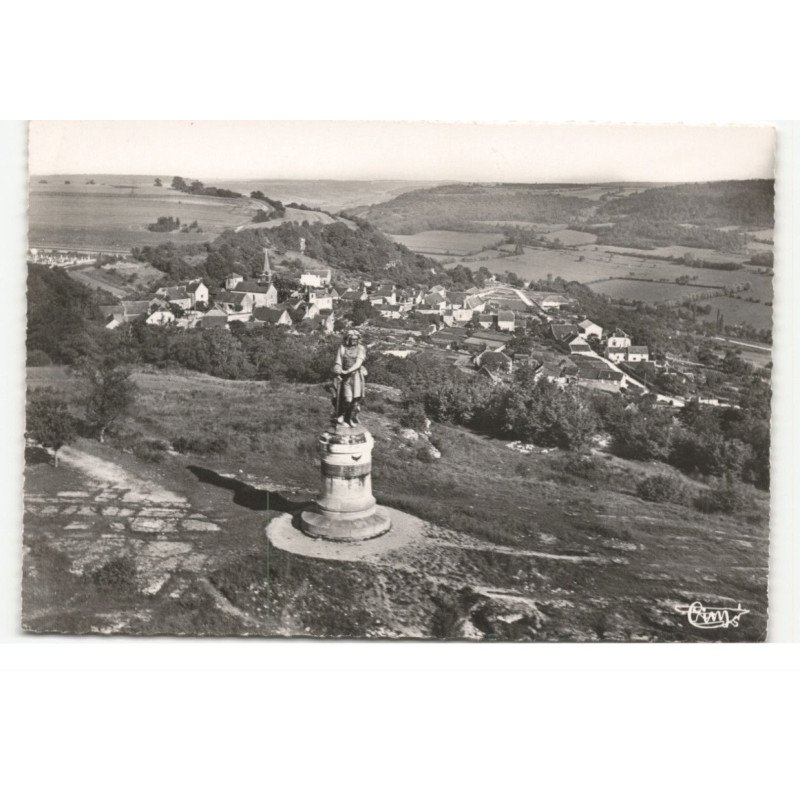 ALISE-SAINTE-REINE: statue de vercingétorix et le camp de césar, alésia vue aérienne 10X15 - très bon état